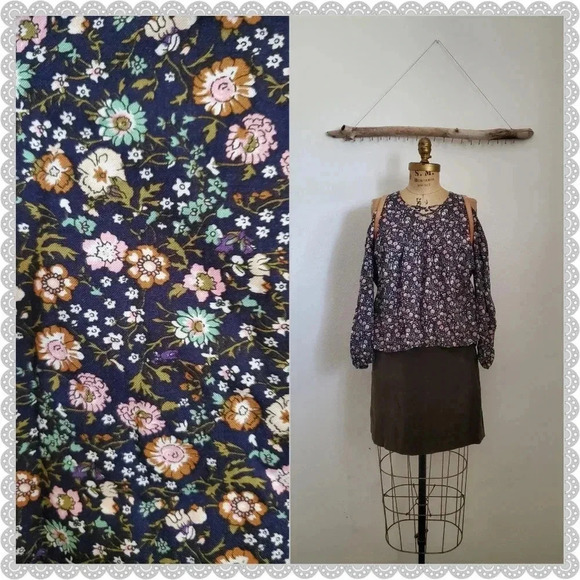 ✨BOGO FREE✨ Soprano | Floral Blue Cottagecore Hippie Boho Ruffle Blouse - Picture 1 of 2